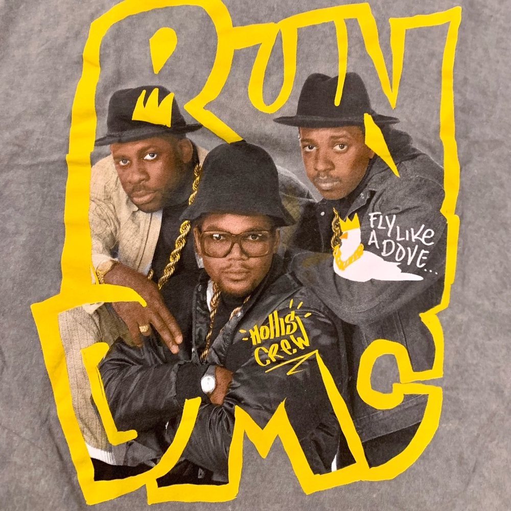 Cross Colours - Run DMC T-Shirt (NWT)
Long Sleeve